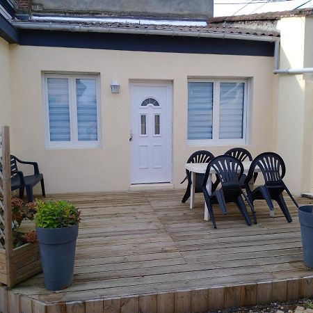 Chambre Studio Calais Bagian luar foto